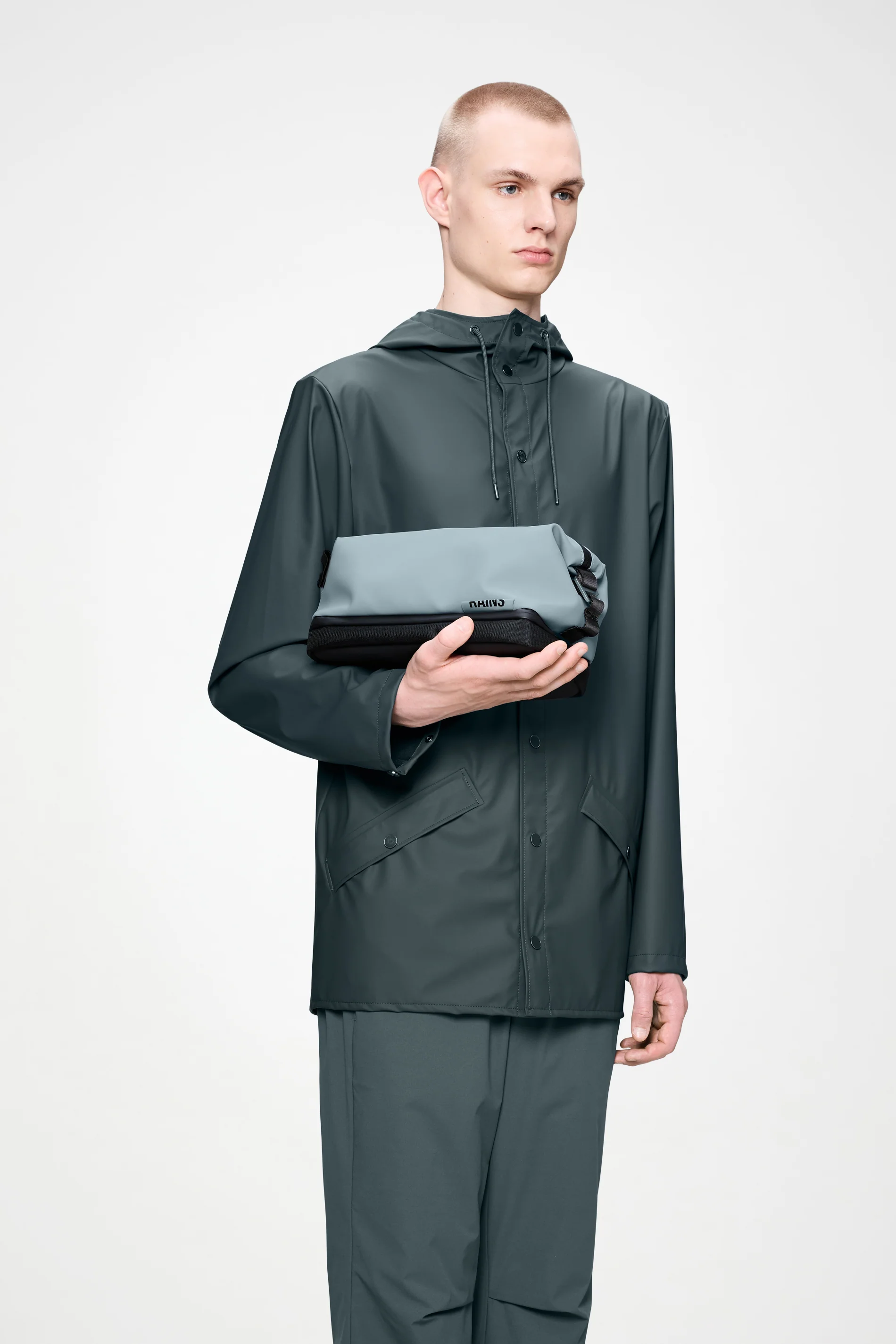 Otaru Wash Bag - Image 16