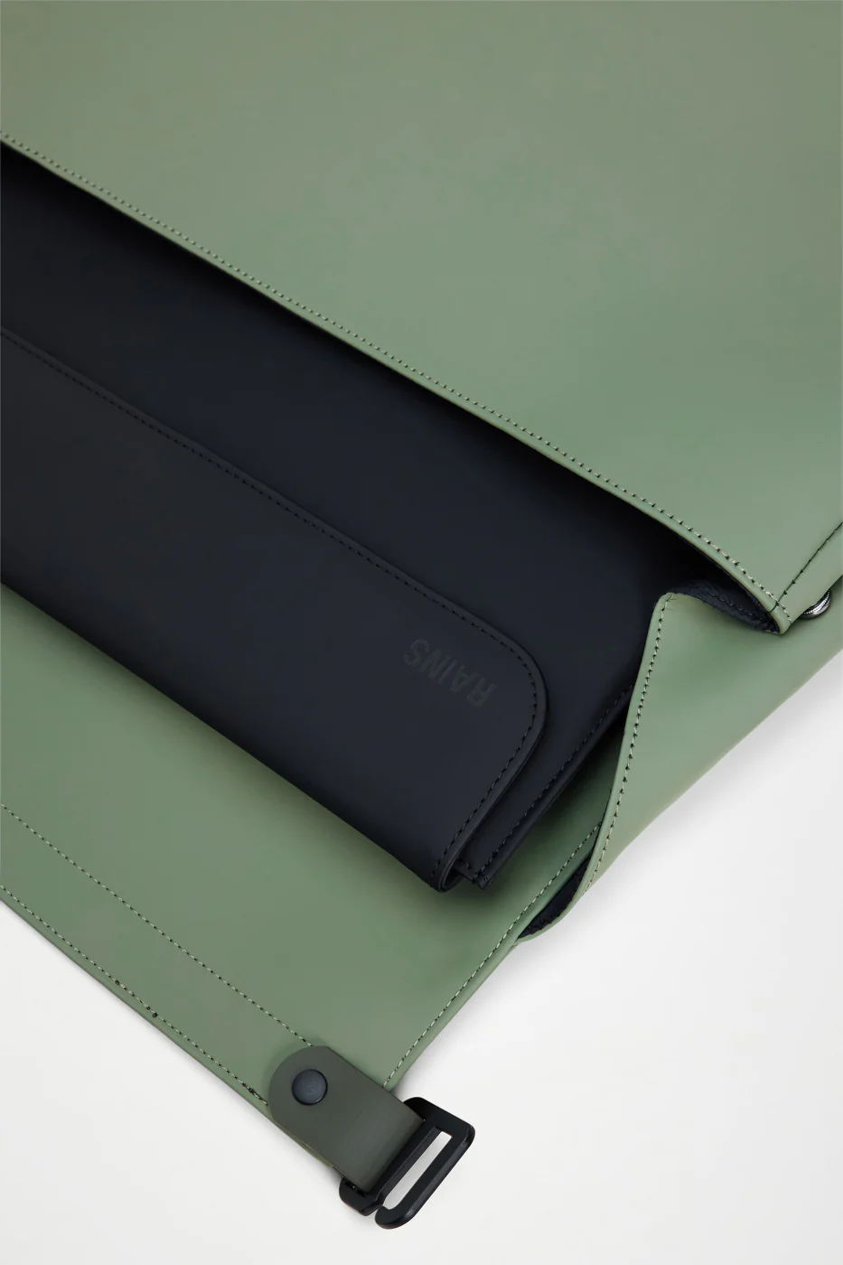 OTG Messenger Bag - Image 13