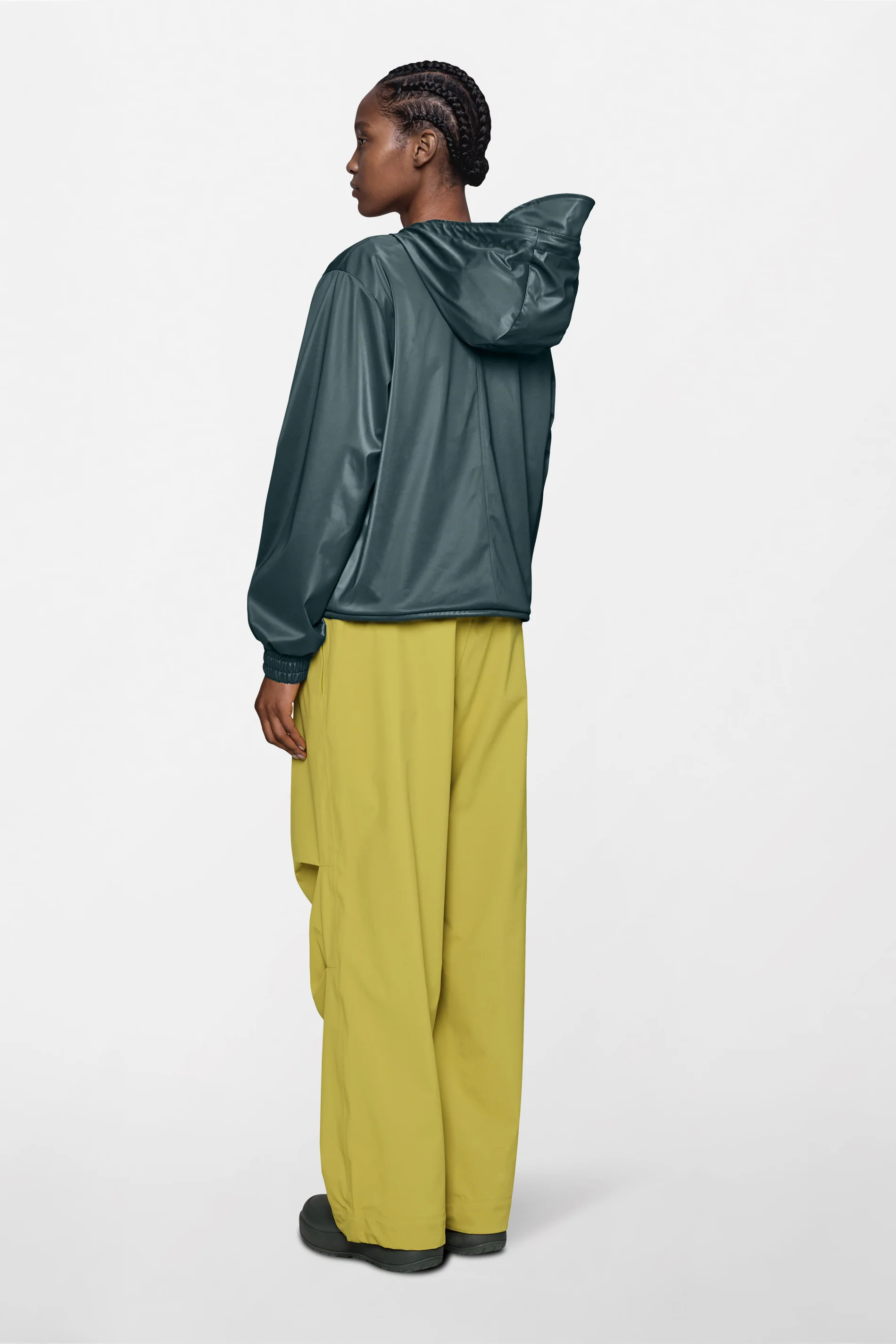 String W Jacket - Image 26